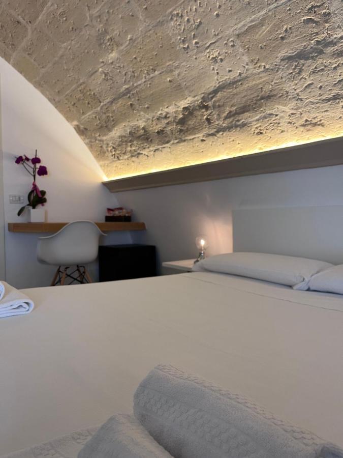 Il Giramondo Suite&Room Self Check-In Матера Екстериор снимка